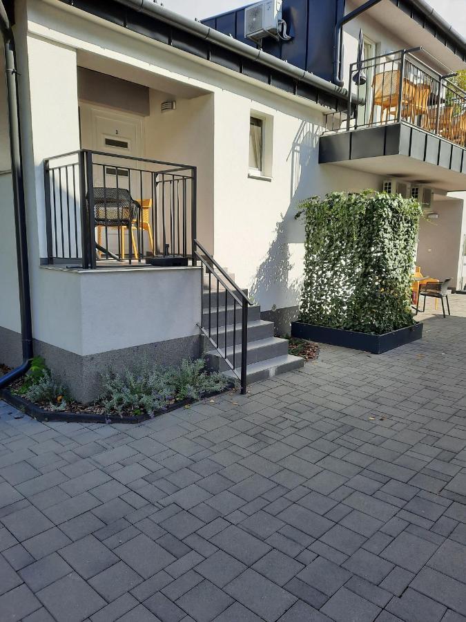 Silver Boglar Apartman Balatonboglár Exteriör bild