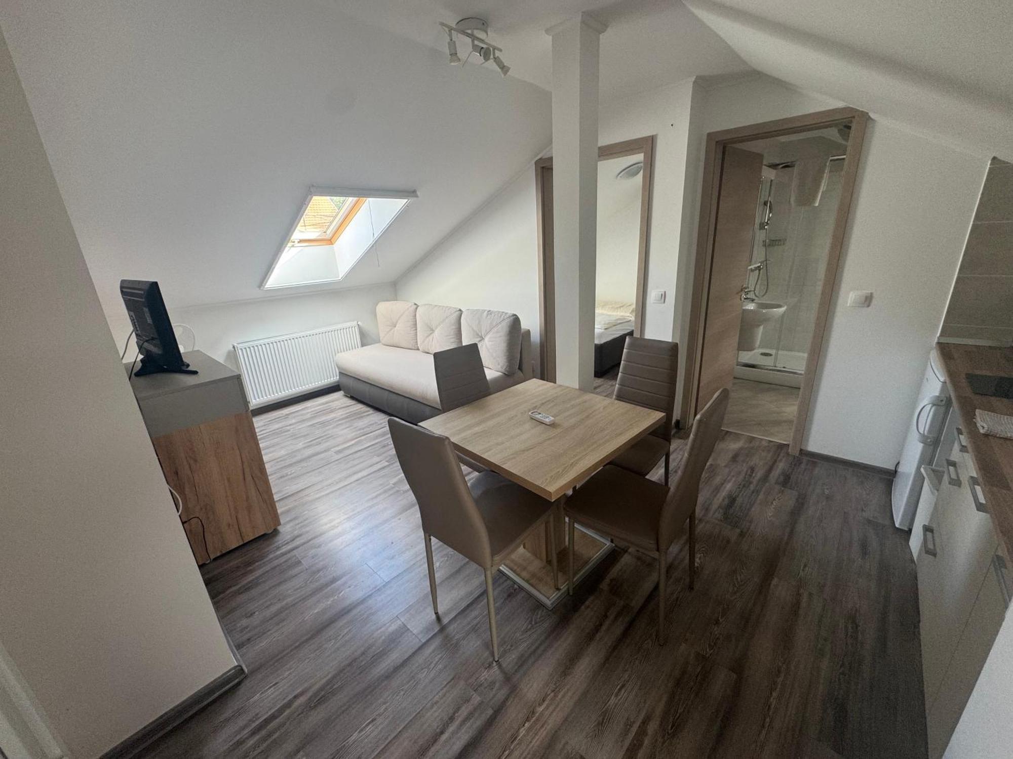 Silver Boglar Apartman Balatonboglár Exteriör bild